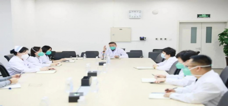人民醫(yī)院為人民，市二院舉全院之力保障醫(yī)療救治，牢守生命防線！