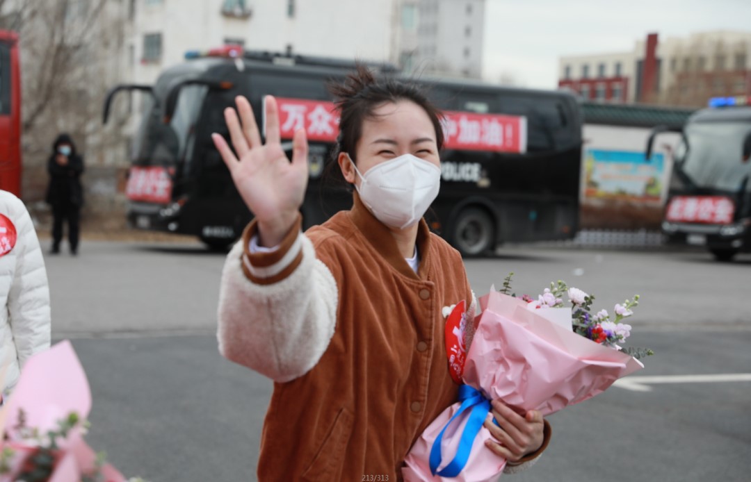 春暖花開，英雄歸來！葫蘆島市第二人民醫(yī)院支援綏中醫(yī)療隊凱旋而歸~(圖8)
