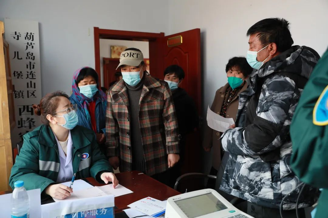 踐行黨的二十大精神，市二院黨員開展大型公益出診！(圖3)